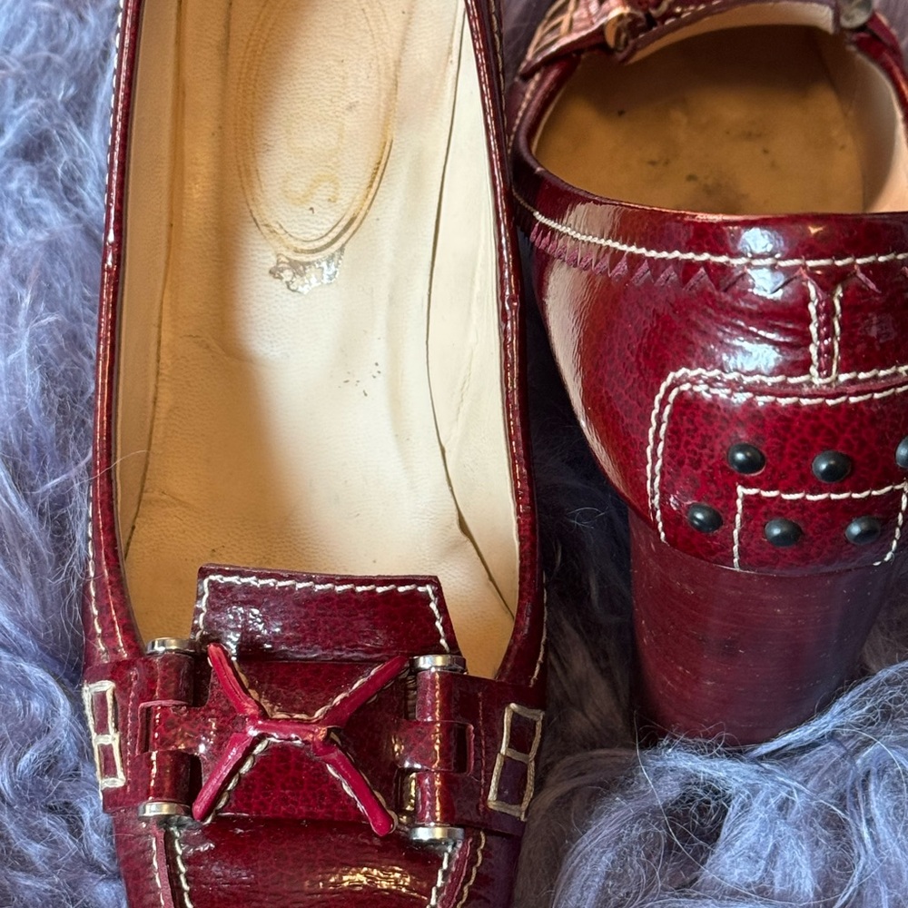 Tod's Burgundy Leather Women's Loafers - Picture 3 of 8